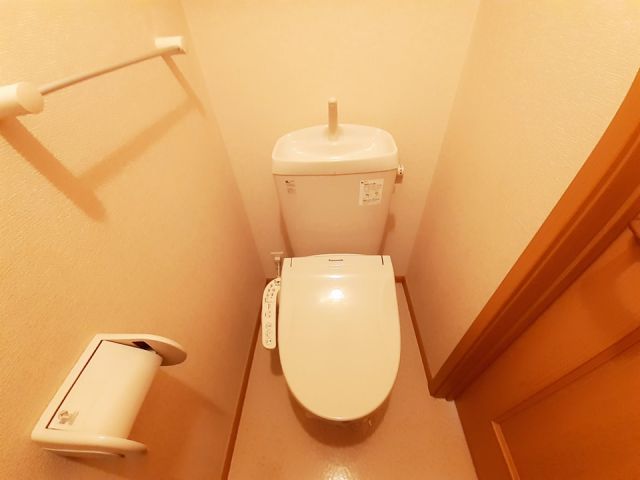 アメニティあずみ野Fのトイレ写真