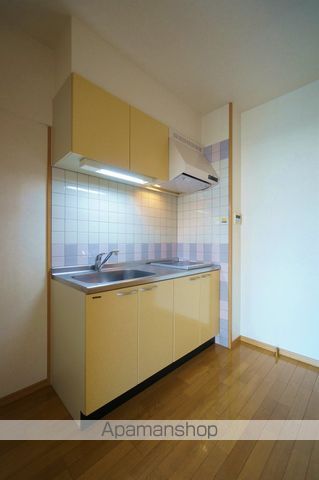 山陽新幹線 博多駅 徒歩17分 9階建 築23年のキッチン写真