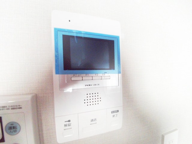 セキュリティ　防犯面も安心、オートロックと連動しているTVモニターホン付き