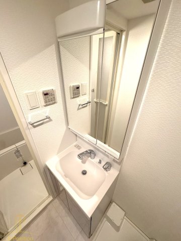 洗面設備　S-RESIDENCE難波大国町domina