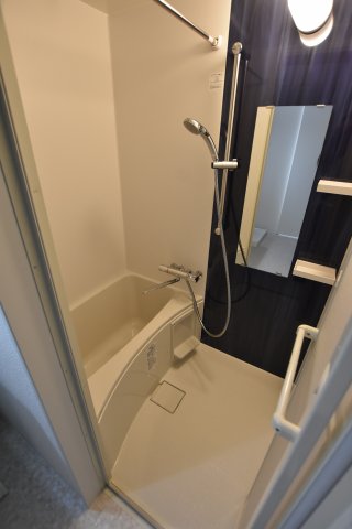 エヌエムキャトフヴァンドゥの風呂写真