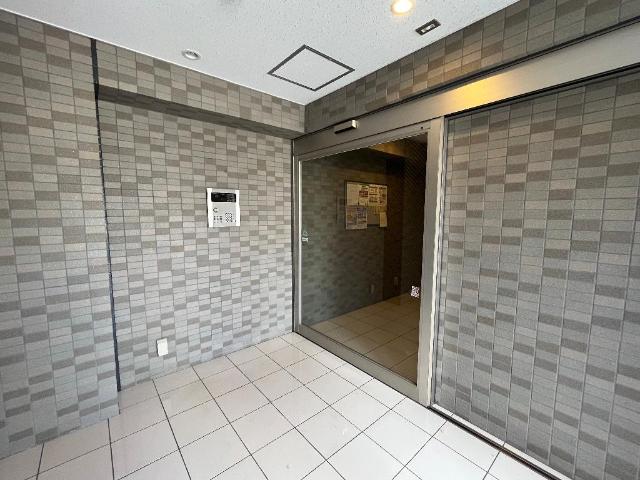 ロビー　外観写真（昼）