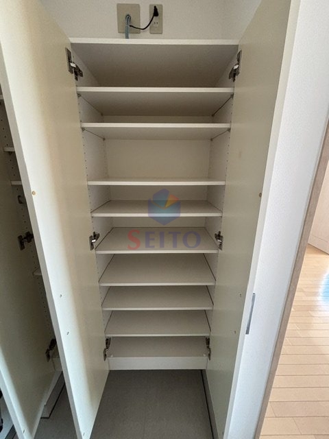 収納