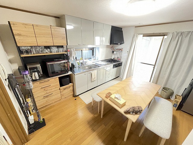 Aminif吉田京大前の居間写真