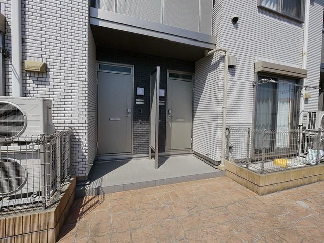 西武池袋線 飯能駅 バス乗車時間：7分 最寄りバス停で下車 徒歩1分 2階建 築17年の外観写真