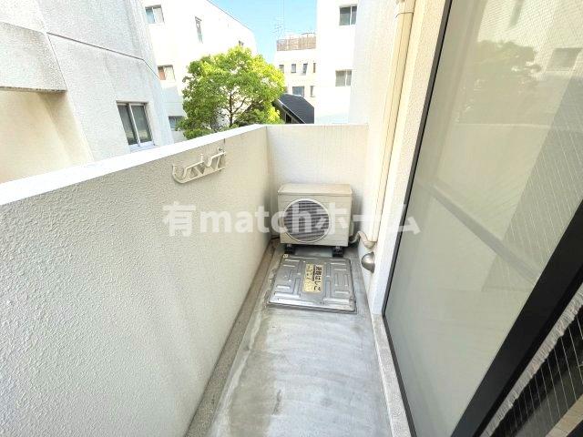 バルコニー　(参考)同マンション同間取り他部屋の写真