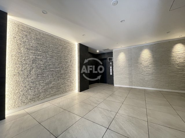 エスリード大阪ドームCERCAの外観写真