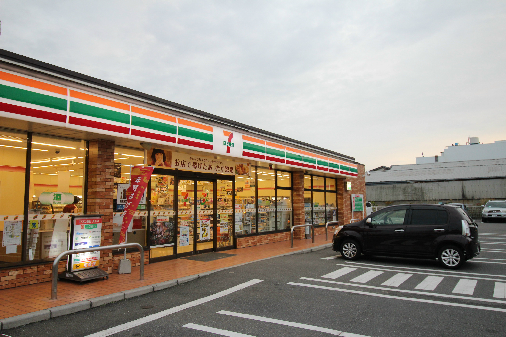 コンビニ　セブンイレブン 下関彦島水門店（コンビニ）まで734m