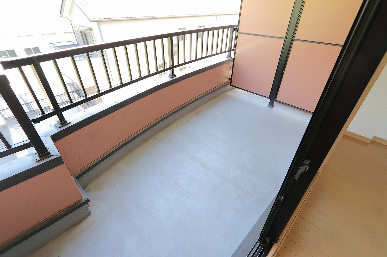 バルコニー　南向きバルコニー