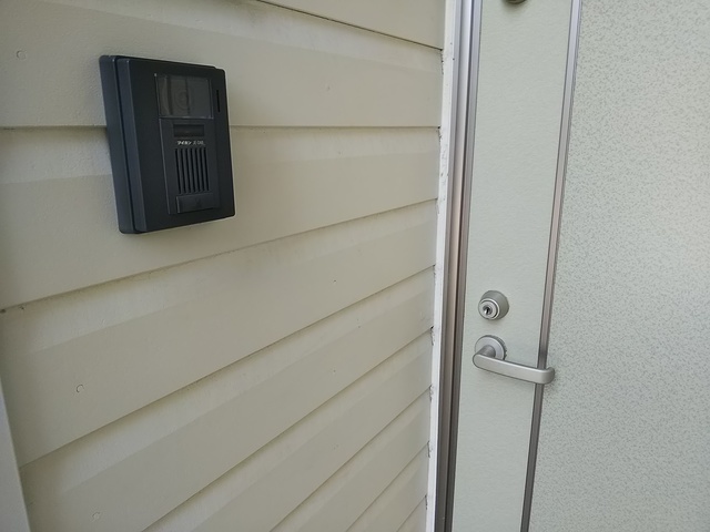 セキュリティ　モニター付インターホン