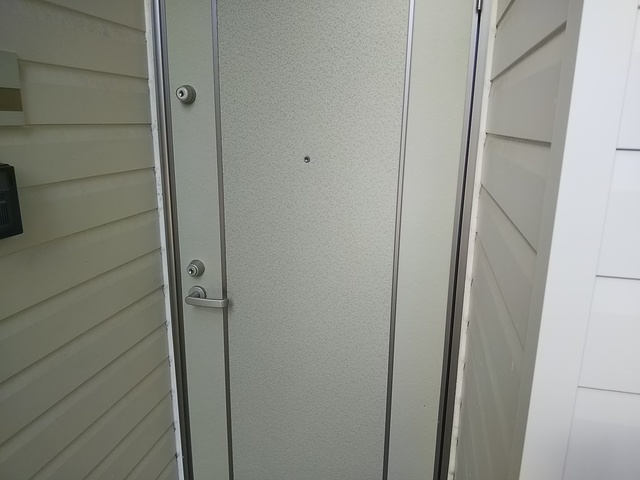 玄関　ダブルロック