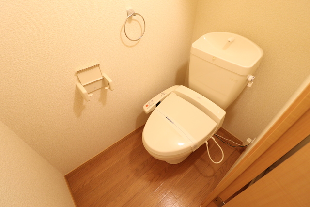 トイレ　ウォシュレット