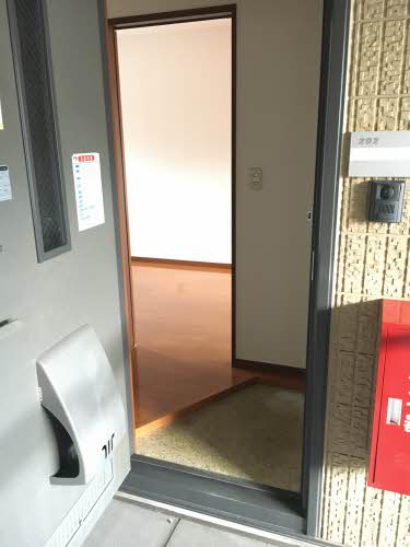 玄関