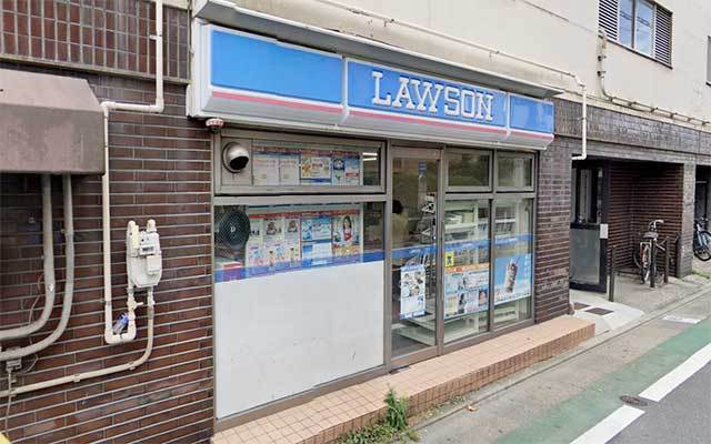 コンビニ　ローソン学芸大学店（コンビニ）まで102m