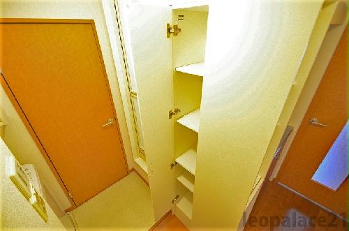 収納　設備・仕様は号室により異なる為、現況を優先致します。