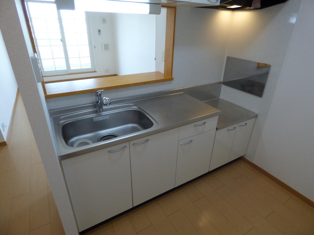 キッチン　写真は別室です