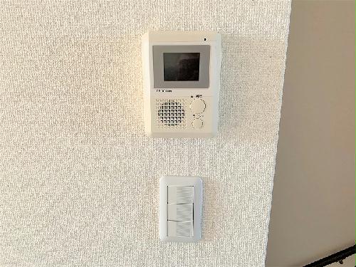 セキュリティ　TVモニター付インターホンです。