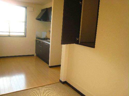 居室・リビング　収納スペース有