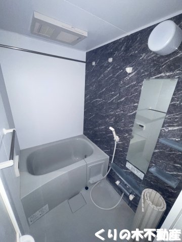 バス・シャワールーム　お風呂です