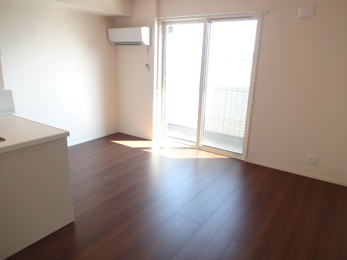 居室・リビング　同タイプ物件の内観イメージ