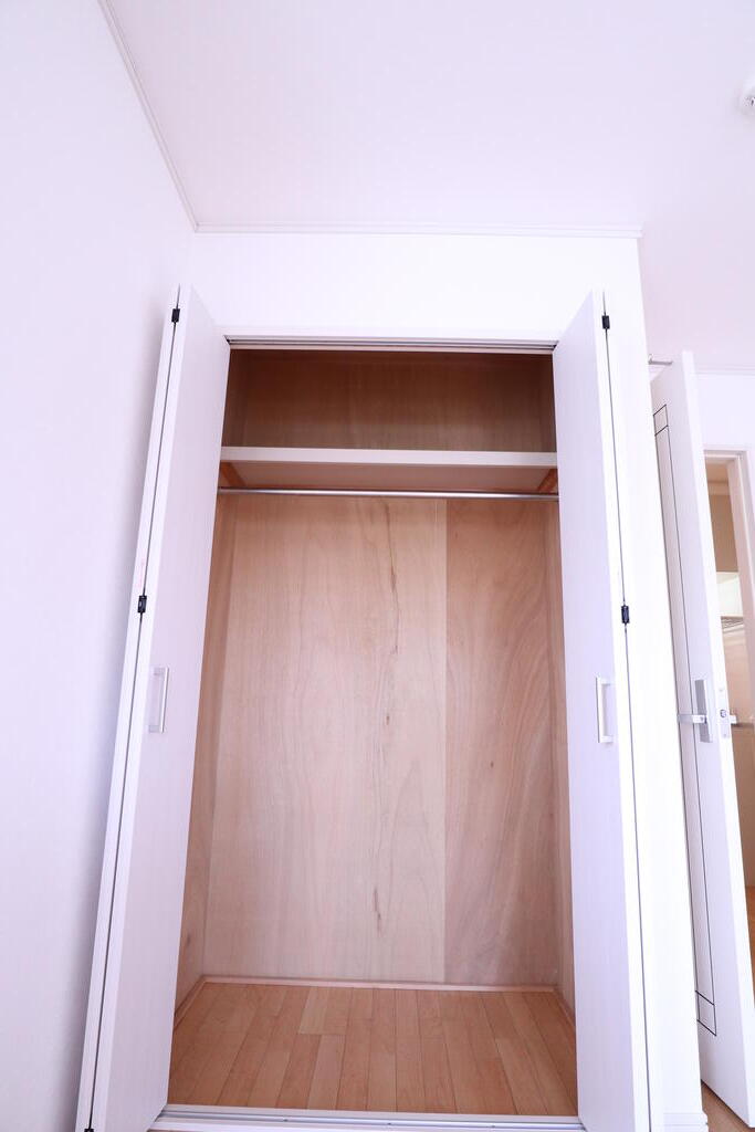 収納　お洋服が掛けられる収納です◎