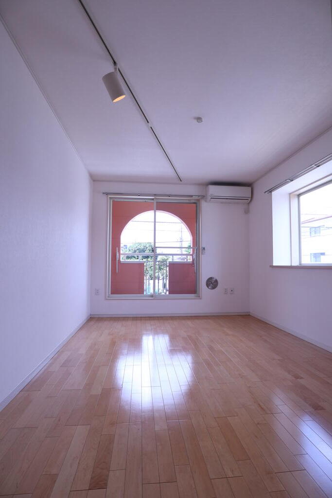 居室・リビング　洋室広々8.5帖！