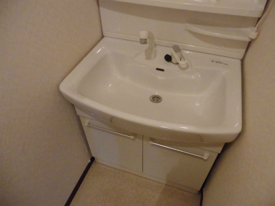 洗面設備　室内写真は401号室参照
