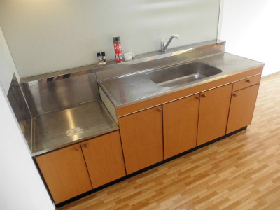 キッチン　室内写真は401号室参照