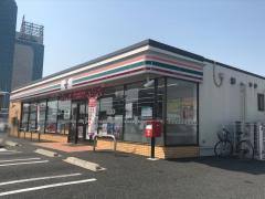 コンビニ　セブンイレブン一宮丹陽町西店（コンビニ）まで592m