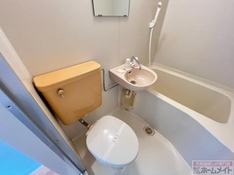 トイレ　トイレ