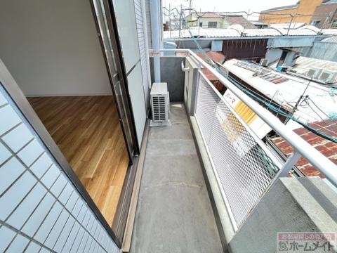 バルコニー　ベランダ