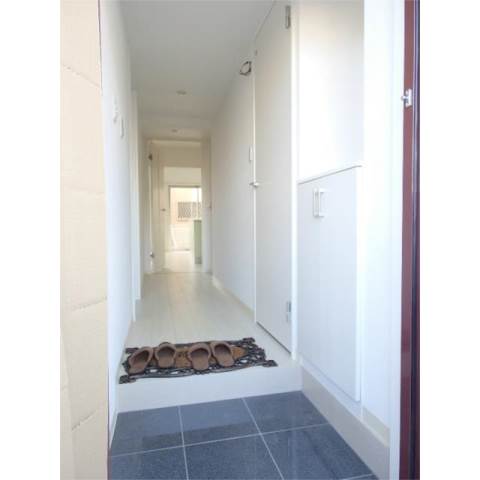 玄関　ヴァンヴェール葛城の玄関