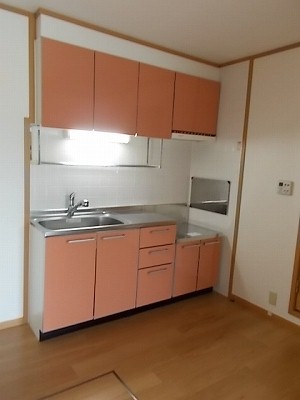 キッチン　同じ建物の別のお部屋