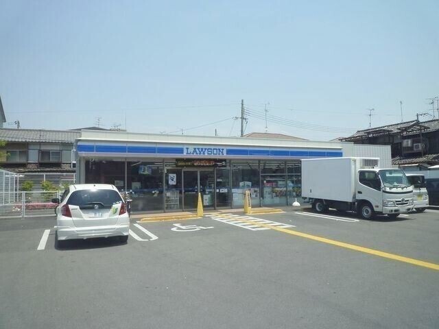 コンビニ　ローソン照ケ丘矢田店（コンビニ）まで161m