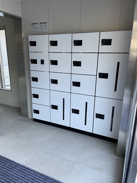 その他設備　宅配の荷物受取に便利な宅配BOXがあります♪
