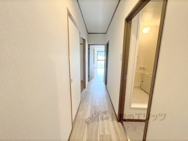 その他部屋・スペース　廊下