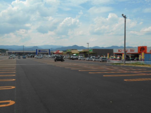 ショッピングセンター　きらきらモール（ショッピングセンター）まで419m