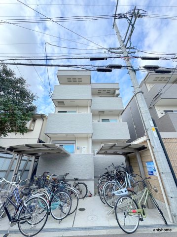 【フジパレス阪急豊津駅南2番館の建物外観】