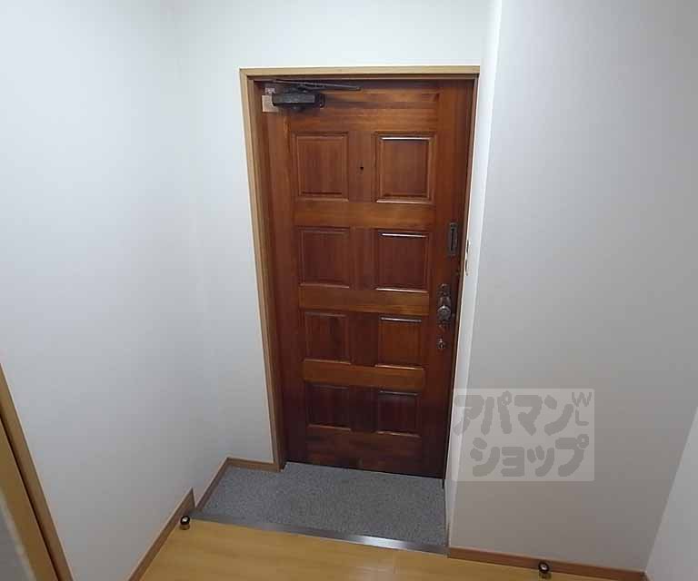 玄関　玄関スペースです