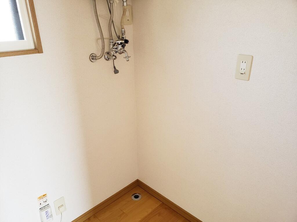 その他設備　洗濯機置き場
