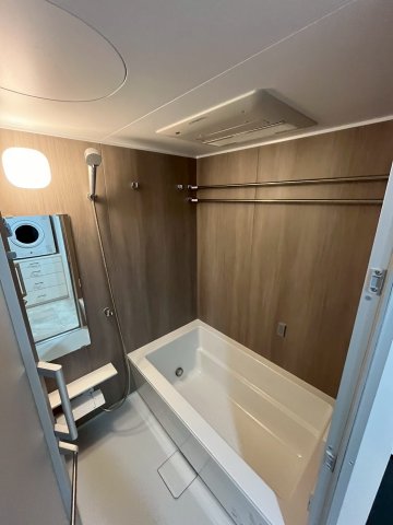 バス・シャワールーム　お風呂です