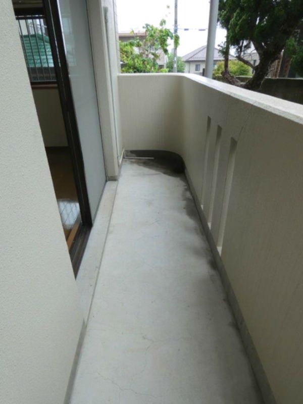 バルコニー　図面と現状に相違がある場合には現状を優先