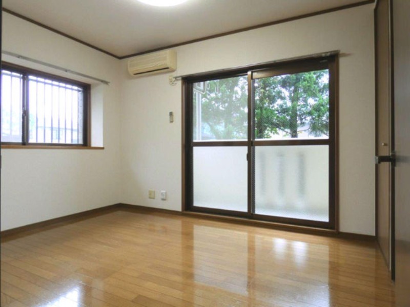 居室・リビング　図面と現状に相違がある場合には現状を優先