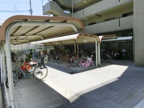 ファミール若園　その他共有部分　駐輪場
