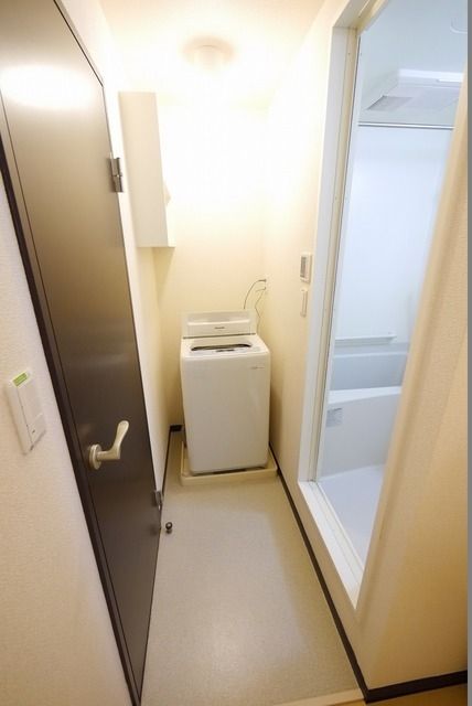 その他　室内洗濯機置き場