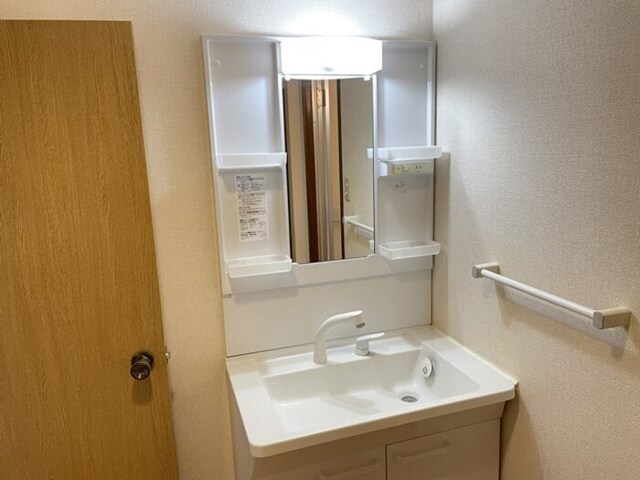 洗面設備　洗面所　洗髪洗面化粧台