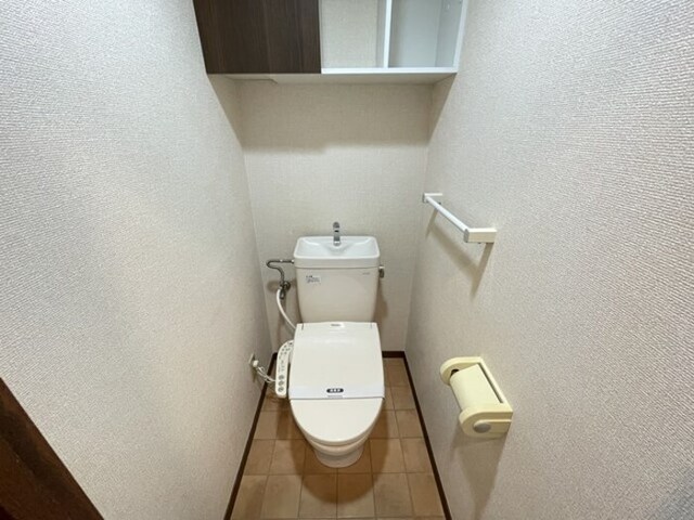 トイレ　トイレ　温水洗浄暖房便座