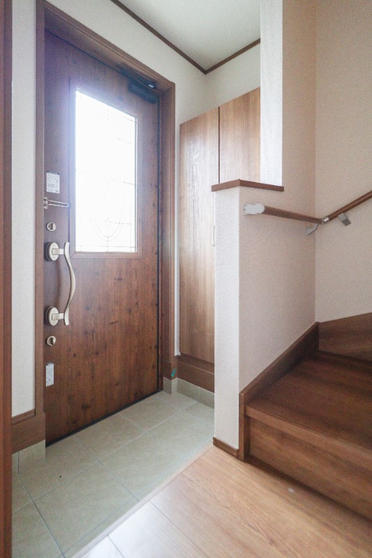 玄関　図面と現状に相違がある場合には現状を優先