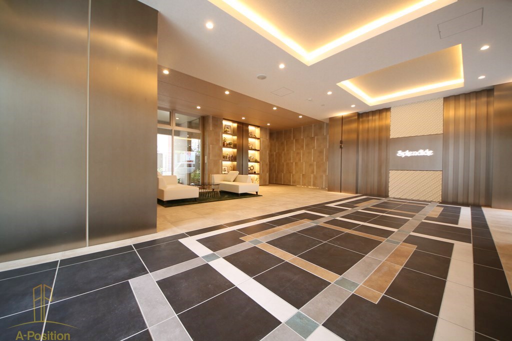 ロビー　スプランディッド福島WEST