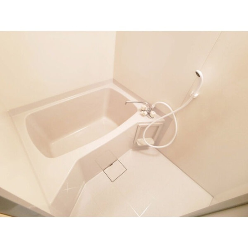 バス・シャワールーム　図面と現状に相違がある場合には現状を優先